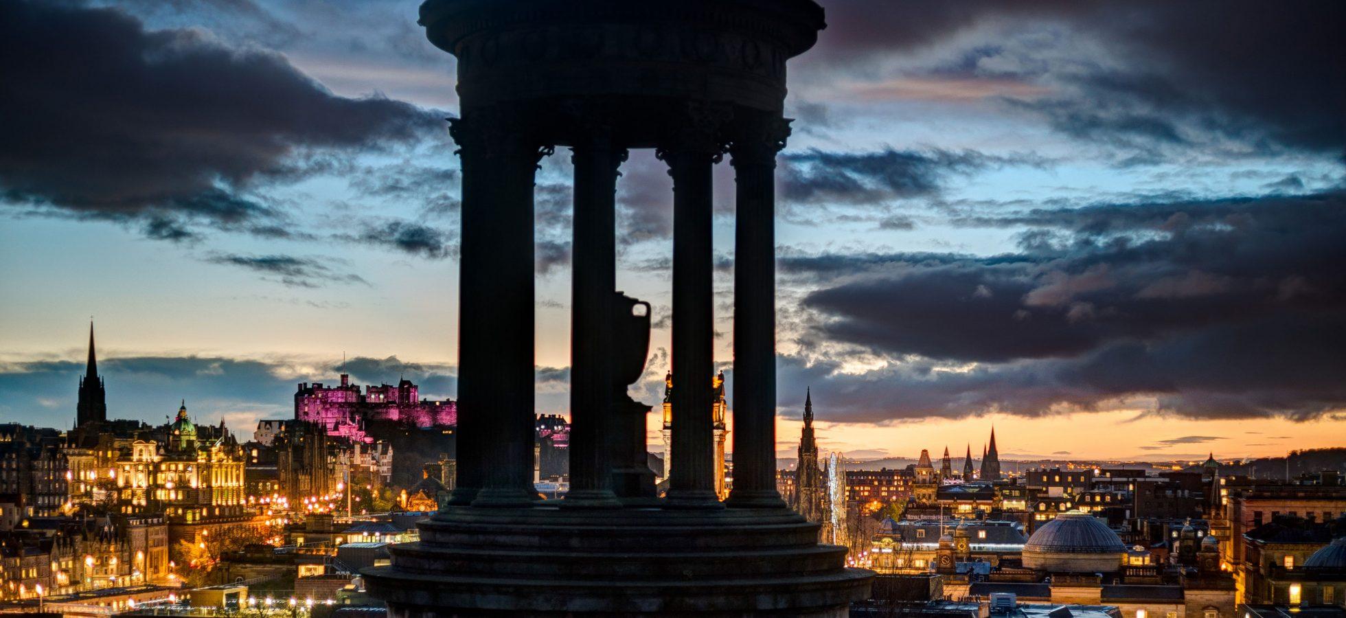 Travelodge Edinburgh Central Waterloo Place Edimburgo Exterior foto