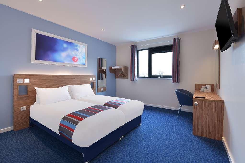 Travelodge Edinburgh Central Waterloo Place Edimburgo Quarto foto