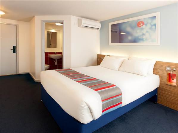 Travelodge Edinburgh Central Waterloo Place Edimburgo Exterior foto